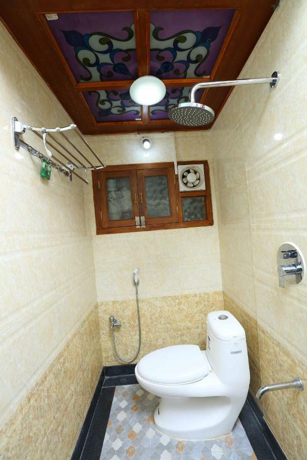 Hotel Shri Swarna'S Palace - A Business Class Hotel Tiruchirappalli Exterior foto